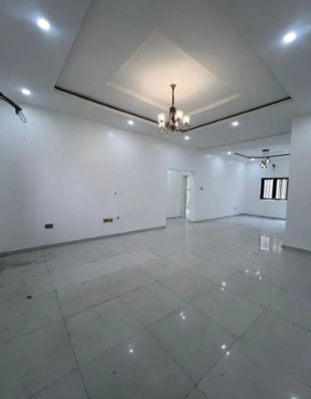 Luxurious 2-Bedroom Apartment 2